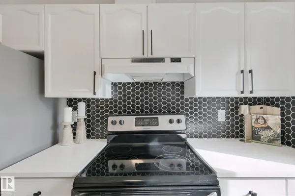 #30 14803 34 ST NW photo 3