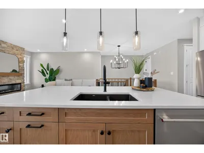 209 HAMPSHIRE PT photo 20