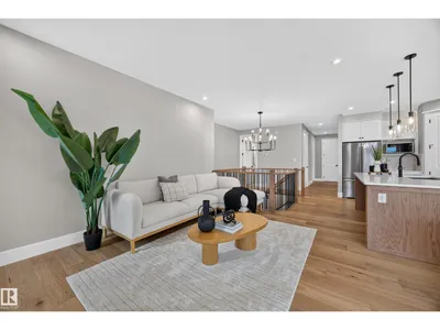 209 HAMPSHIRE PT photo 25