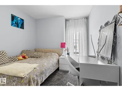 #40 655 WATT BV SW photo 38
