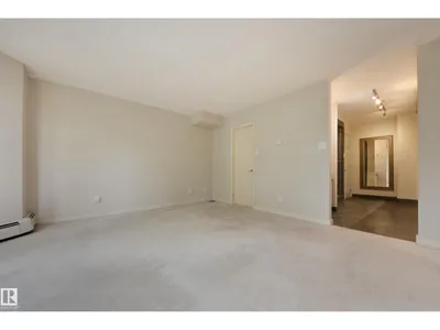 #7 9734 111 ST NW photo 37