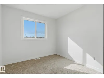 11 Tilia PL photo 28