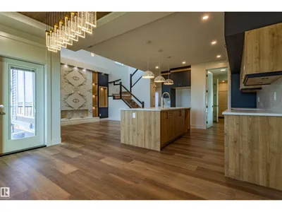 8418 223 A ST NW photo 6