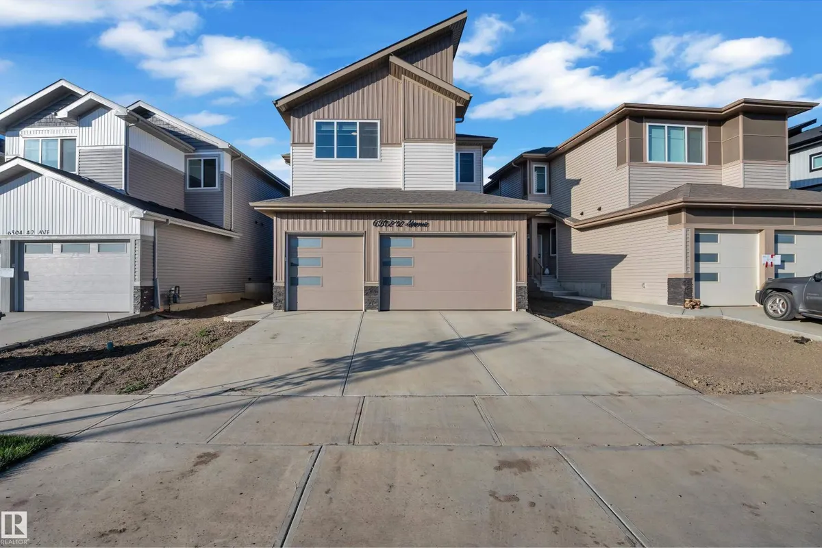 6502 42 ave exterior