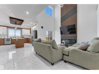 6502 42 ave photo 13