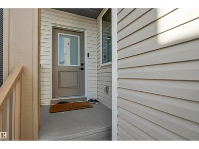 6502 42 ave photo 5