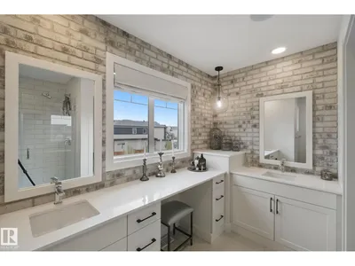 1024 BERG PL photo 22