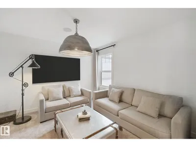 1024 BERG PL photo 25