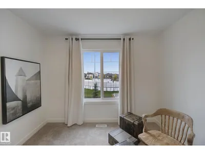 1024 BERG PL photo 35
