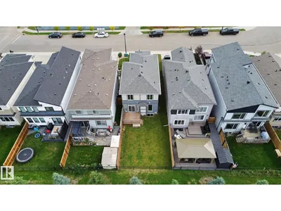 1024 BERG PL photo 68