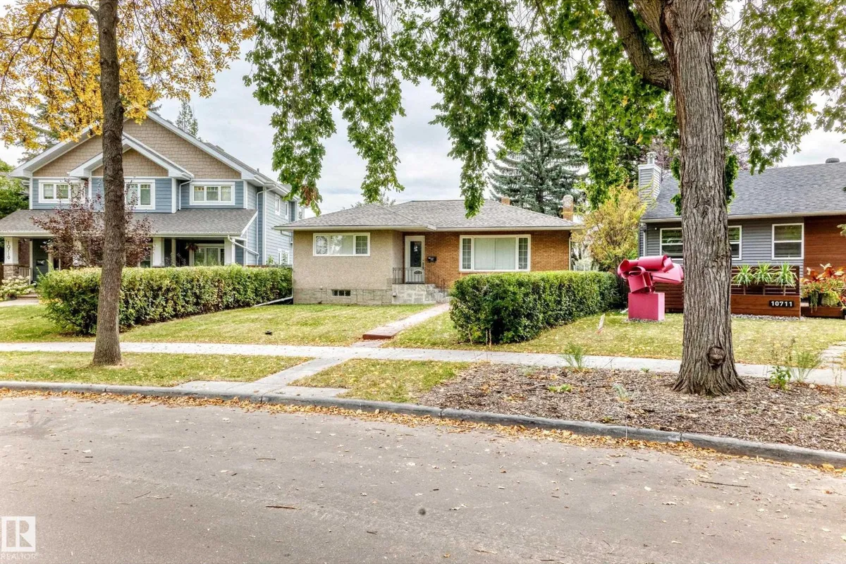 10715 133 ST NW exterior