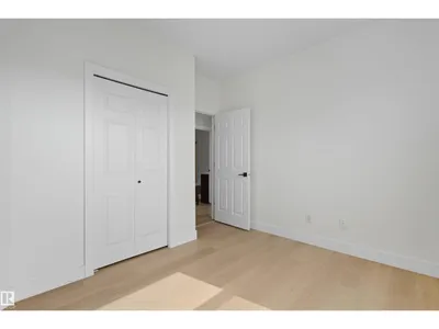 #404 10346 117 ST NW photo 43