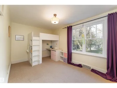 11225 127 ST NW photo 28