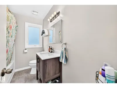 11524 133 ST NW photo 29