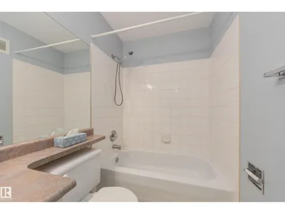#304 11425 41 AV NW photo 21
