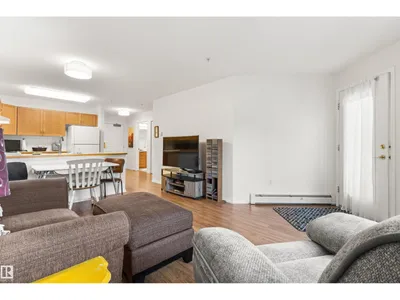 #206 78 MCKENNEY AV photo 22