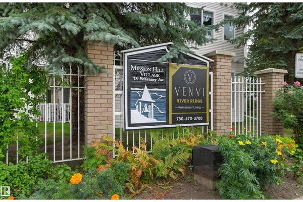 #206 78 MCKENNEY AV photo 2