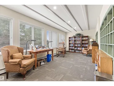 #206 78 MCKENNEY AV photo 35