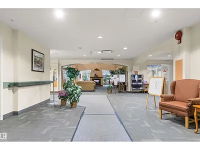 #206 78 MCKENNEY AV photo 6