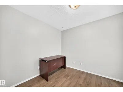 104 MAISONETTE VG photo 31