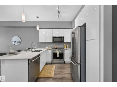 #408 9907 91 AV NW photo 7