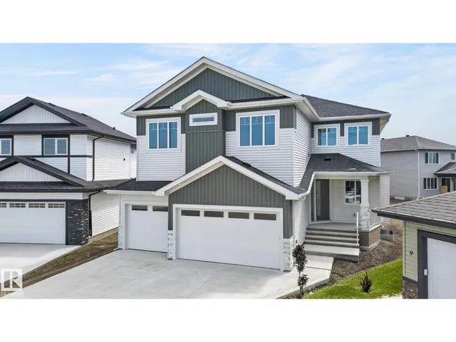 11 Hillwood TC, Spruce Grove