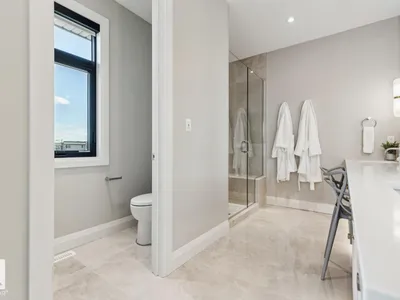 4812 KNIGHT CR SW photo 30