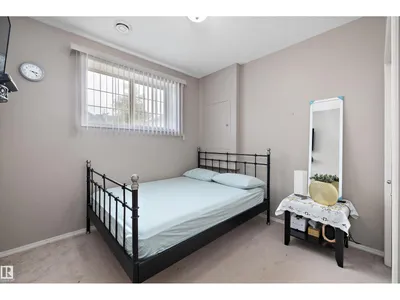 3114 32 AV NW photo 23