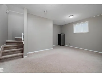 3114 32 AV NW photo 31