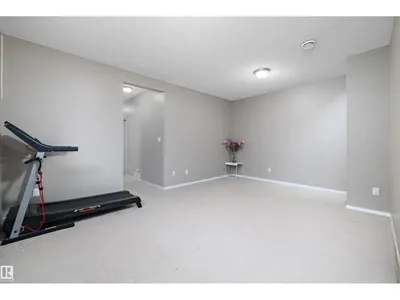 3114 32 AV NW photo 33