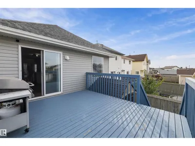 3114 32 AV NW photo 38