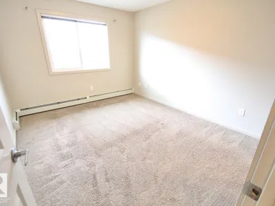 #417 5404 7 AV SW photo 20