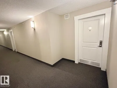 #417 5404 7 AV SW photo 5