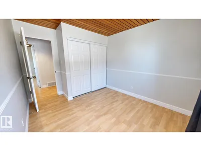 8204 14 AV NW photo 15