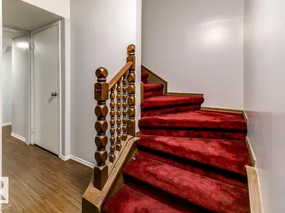 6819 10 Av NW photo 64