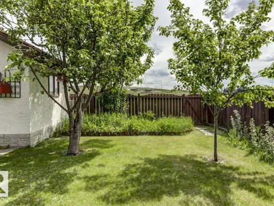 6819 10 Av NW photo 68
