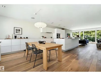 8712 136 ST NW photo 26