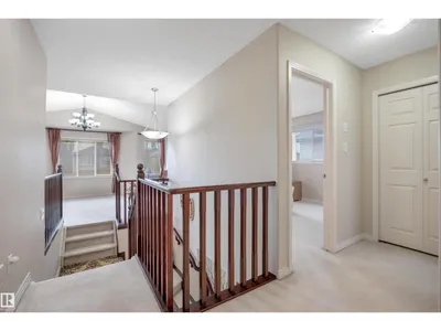 1764 MELROSE CR SW photo 40