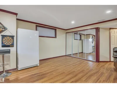 1764 MELROSE CR SW photo 55