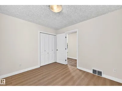16619 72 ST NW photo 23