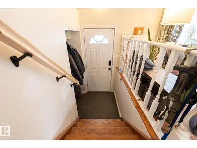 10972 157 ST NW photo 11