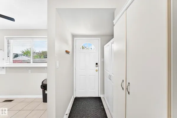 44 HABITAT CR NW photo 3