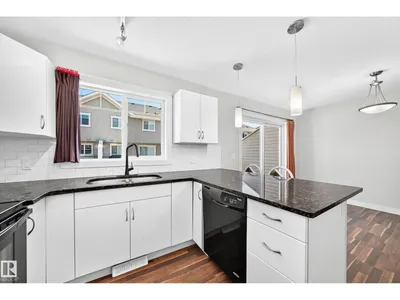 #39 7289 SOUTH TERWILLEGAR DR NW photo 4