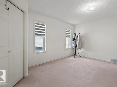 1046 JONES CR NW photo 34