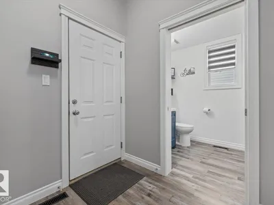 7 LAMPLIGHT DR photo 20