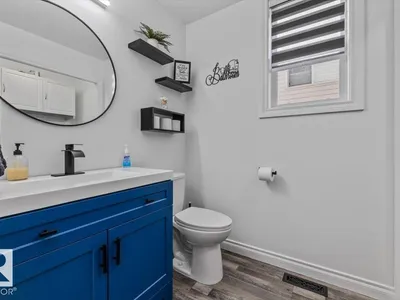 7 LAMPLIGHT DR photo 21