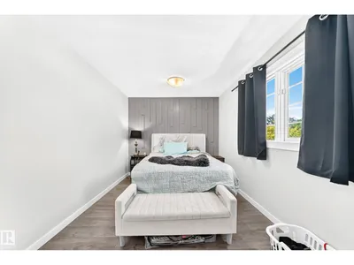 11908 77 ST NW photo 26