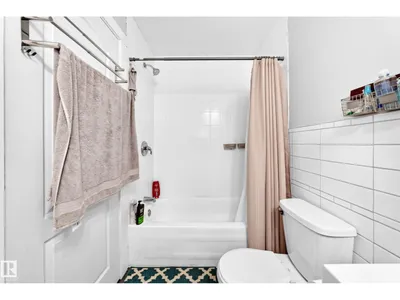 11908 77 ST NW photo 33
