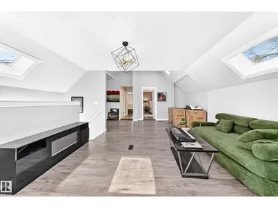 11908 77 ST NW photo 38