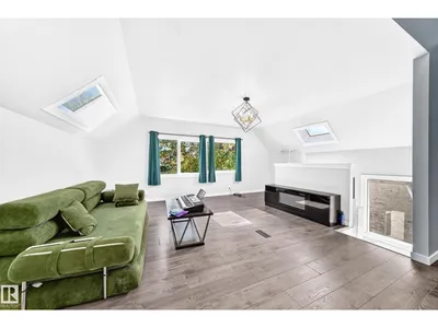 11908 77 ST NW photo 36